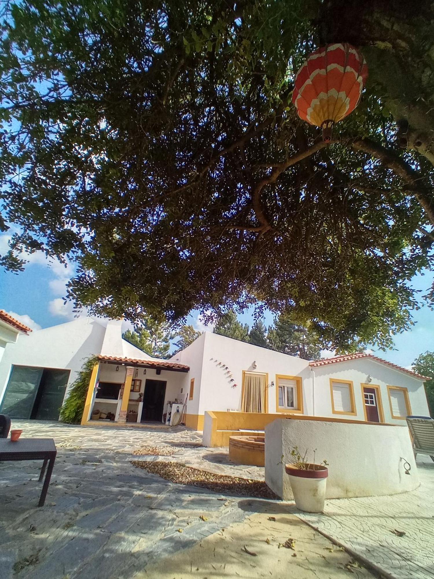O Mundo Da Lua Villa Azeitao Luaran gambar